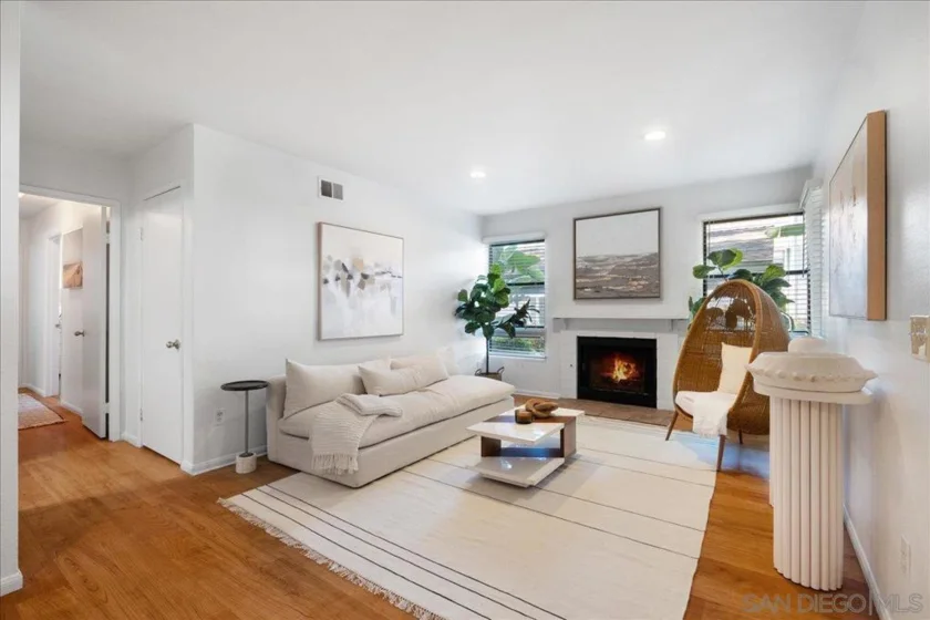 1941 Wellington Lane #7 photo 1