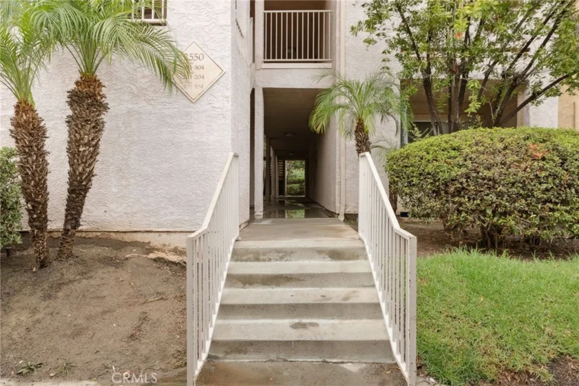 2550 San Gabriel Way #202 photo 33