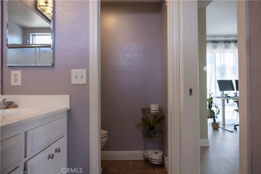 1919 E Beverly Way #113 photo 15