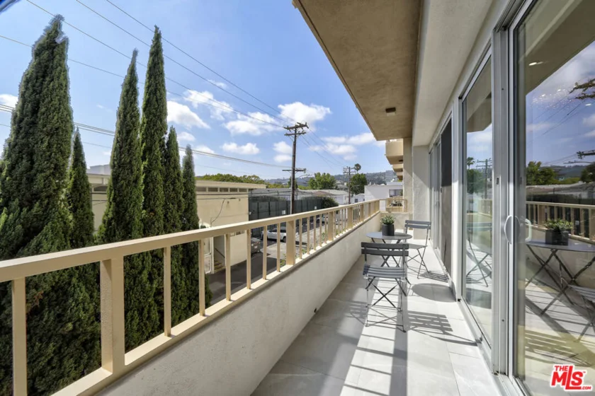 339 N Palm Drive #201 photo 11