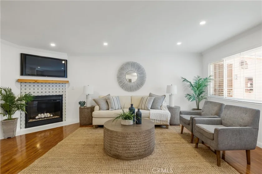 3121 Colorado Avenue #R photo 1