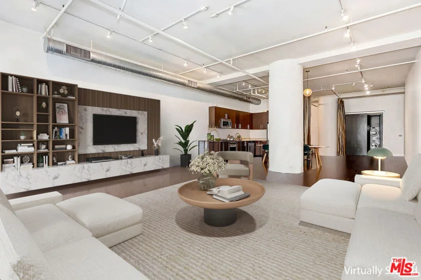 1645 Vine Street #504 photo 3