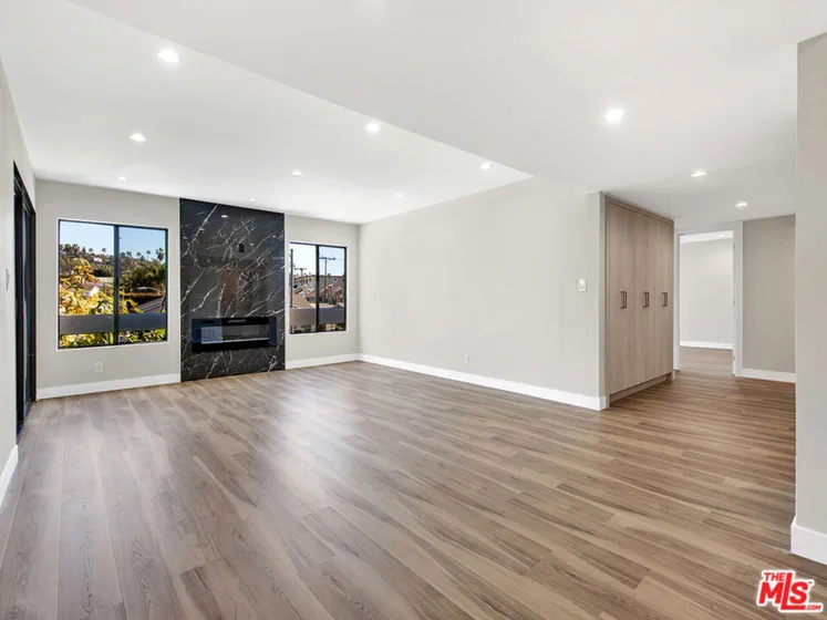 1325 Valley View Road #201 photo 3