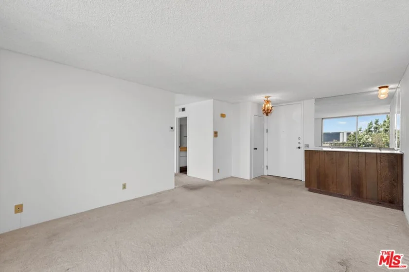100 S Doheny Drive #719 photo 5