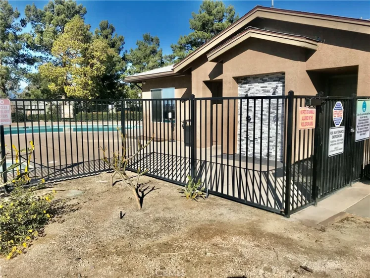 2612 Avenida Del Vista #203 photo 27