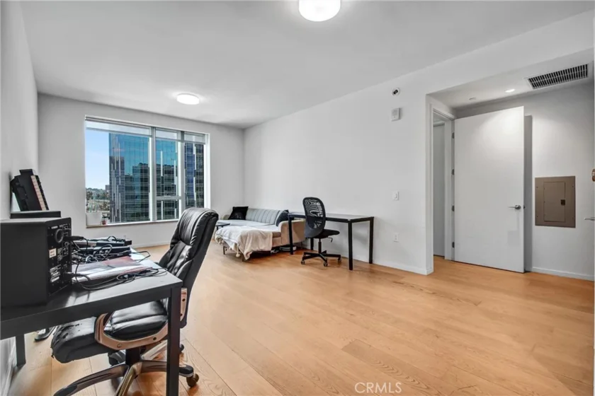 889 Francisco Street #1710 photo 8