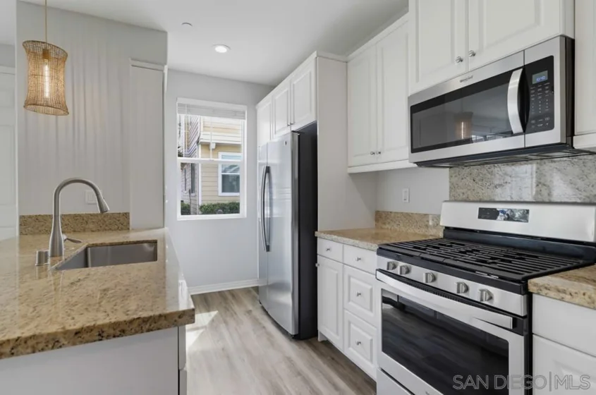 505 Turnstone photo 7