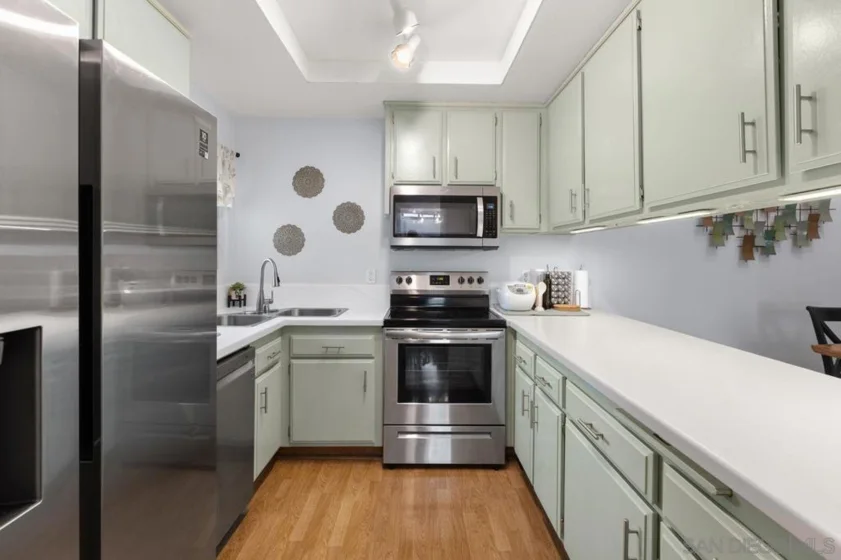 6121 Calle Mariselda #304 photo 19