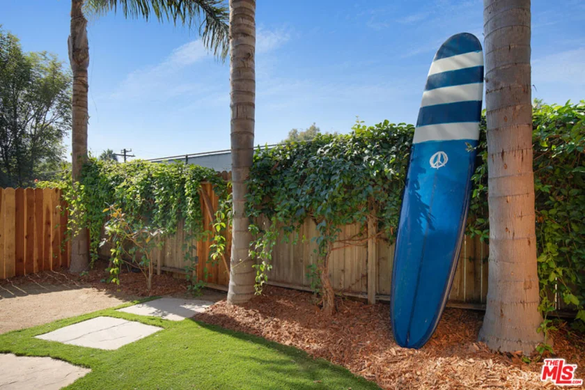 6482 Cavalleri Road photo 1