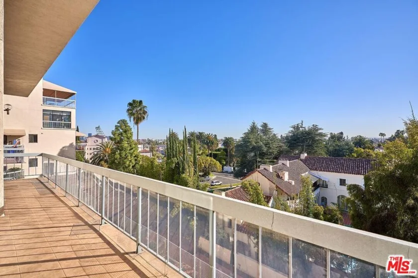 4460 Wilshire Boulevard #701 photo 14
