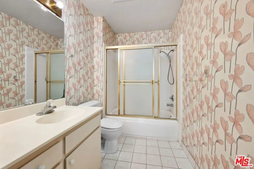 1831 Barry Avenue #3 photo 11
