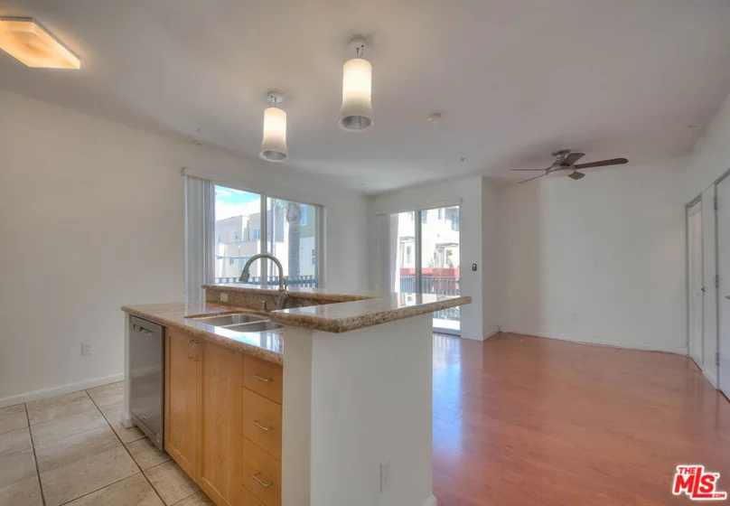 302 E 19th Street #7 photo 9