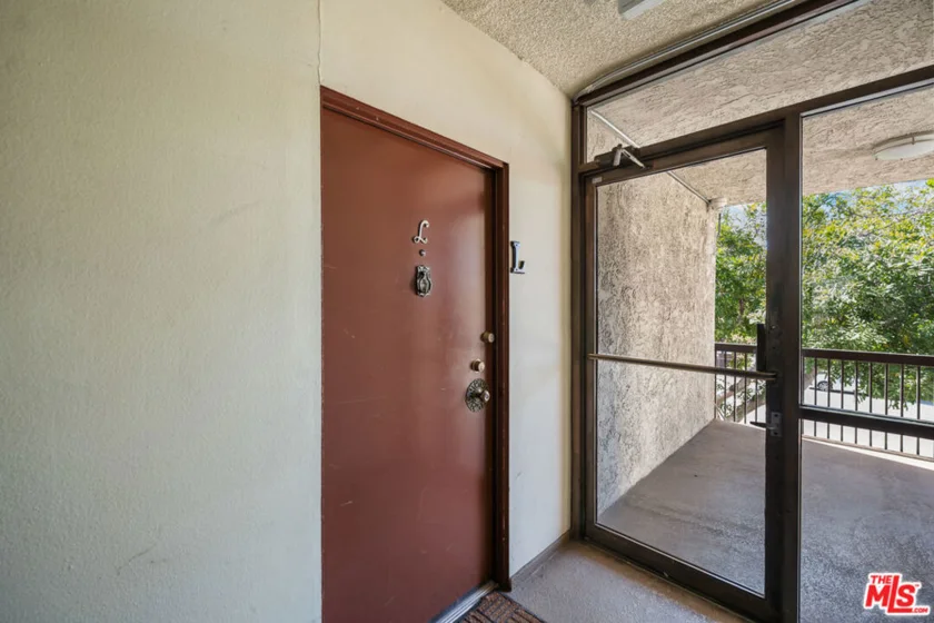 1485 E Wilson Avenue #L photo 2