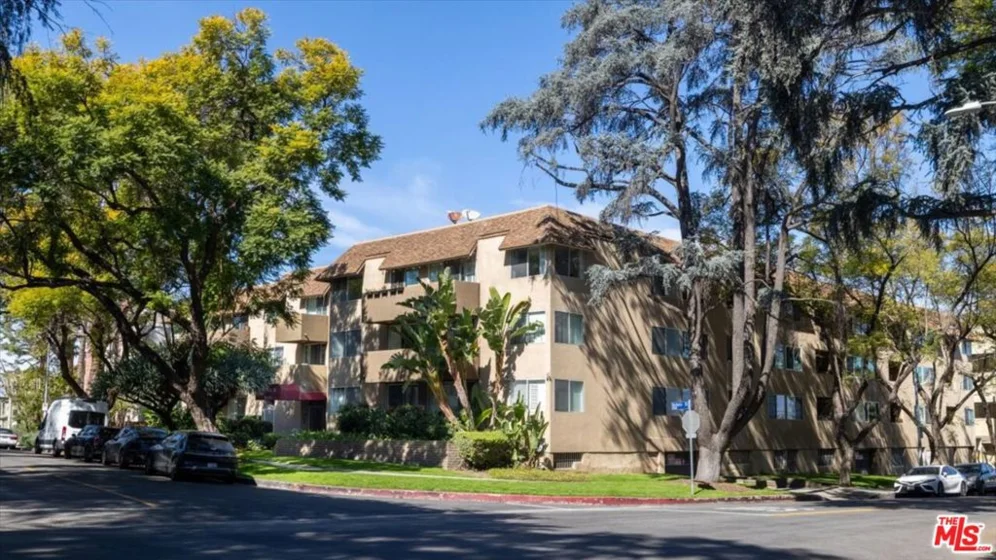 14141 Dickens Street #304 photo 1