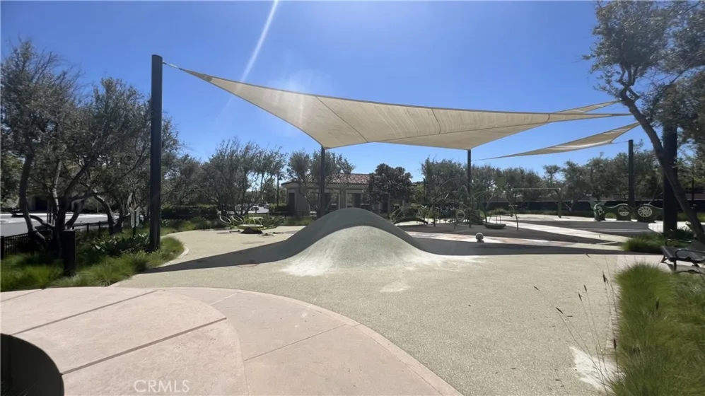 110 Sunnyside photo 28