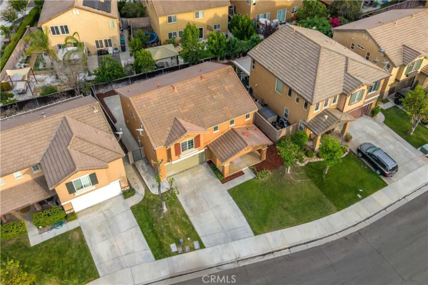 38354 Falcon Court photo 44