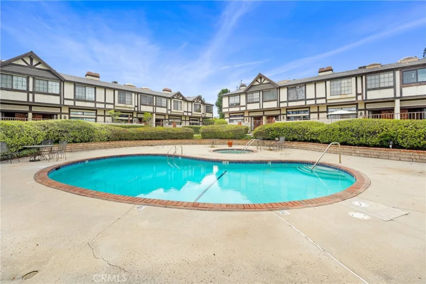 20737 Roscoe Boulevard #203 photo 3