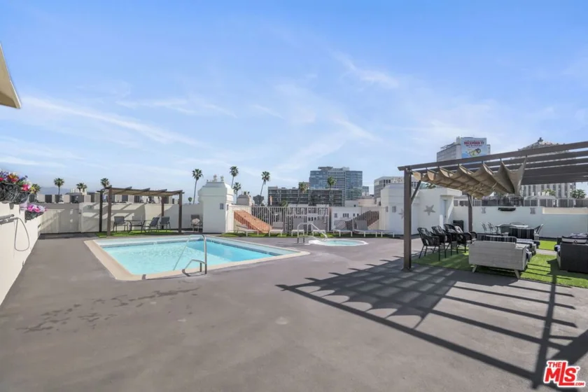 620 S Gramercy Place #135 photo 15