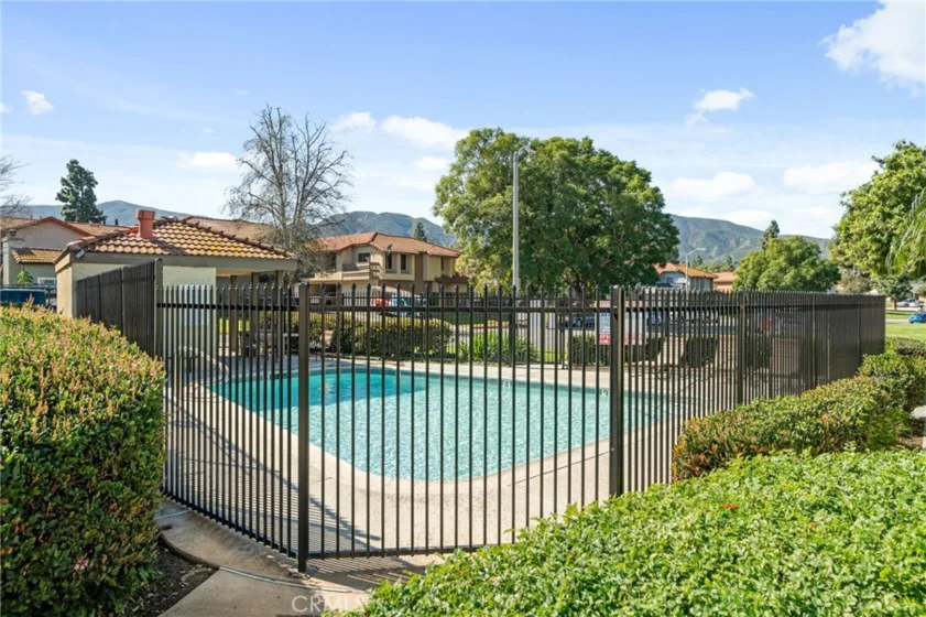 1305 Brentwood Circle #D photo 31