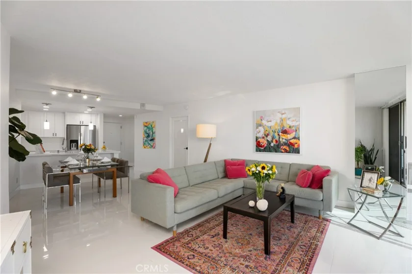 700 E Ocean Boulevard #1203 photo 1