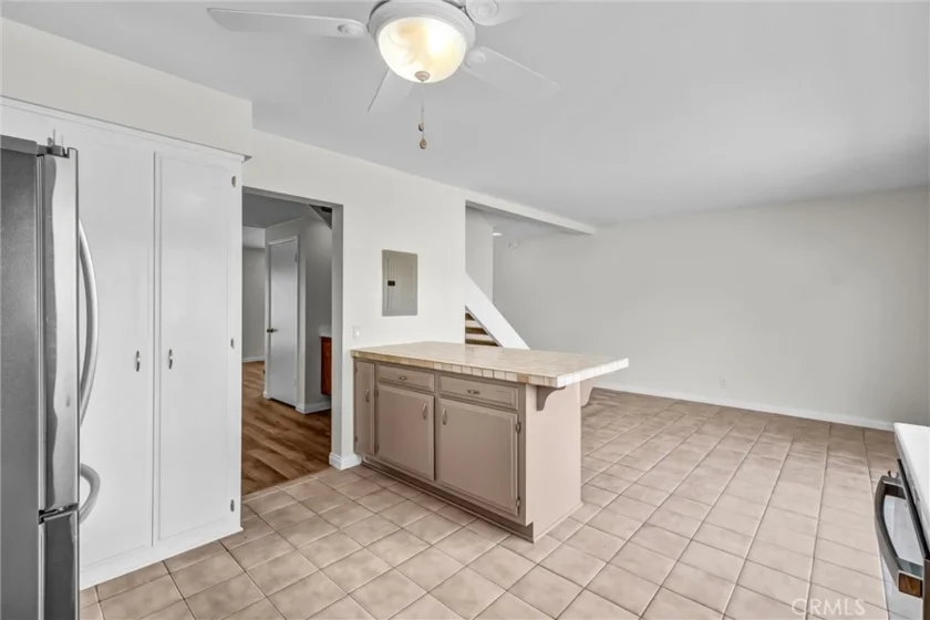 4107 Larwin Avenue photo 13