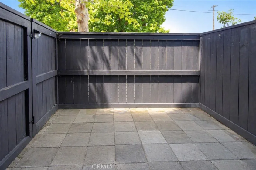 1801 Park Glen #B photo 8