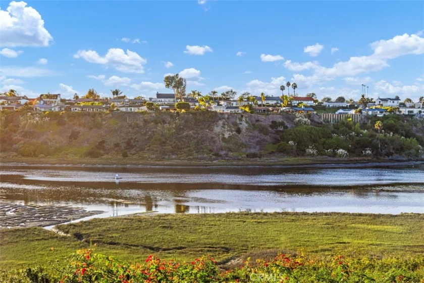 2021 Avenida Chico photo 23