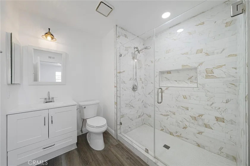 2413 Mira Monte Court photo 24