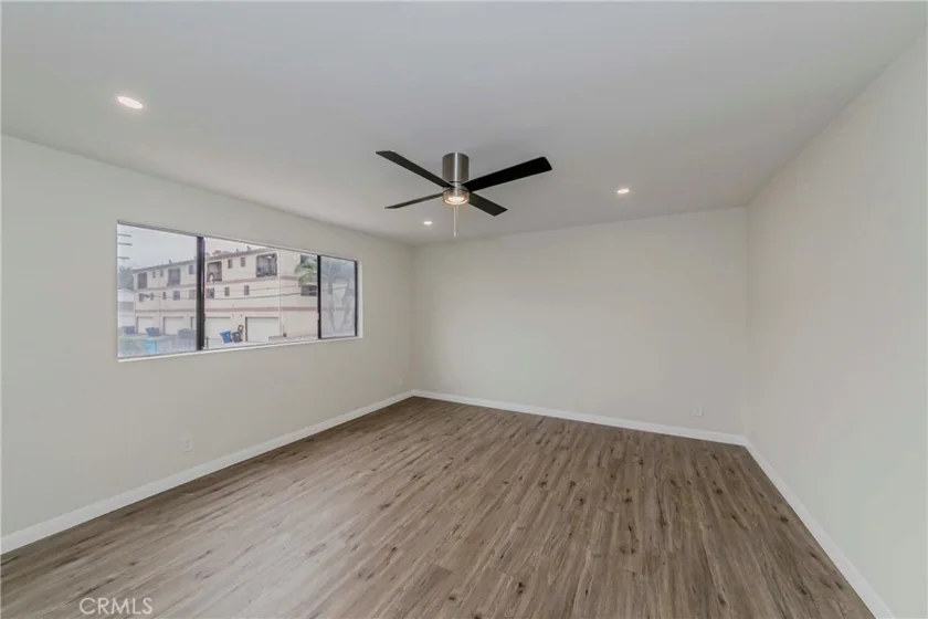 912 W 18th Street #2A photo 8