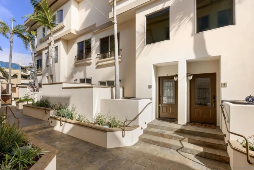 7520 Draper Avenue #3 photo 3