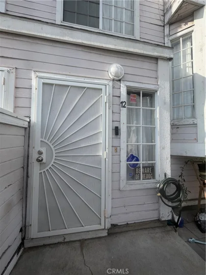 1751 E 68th #12 photo 1