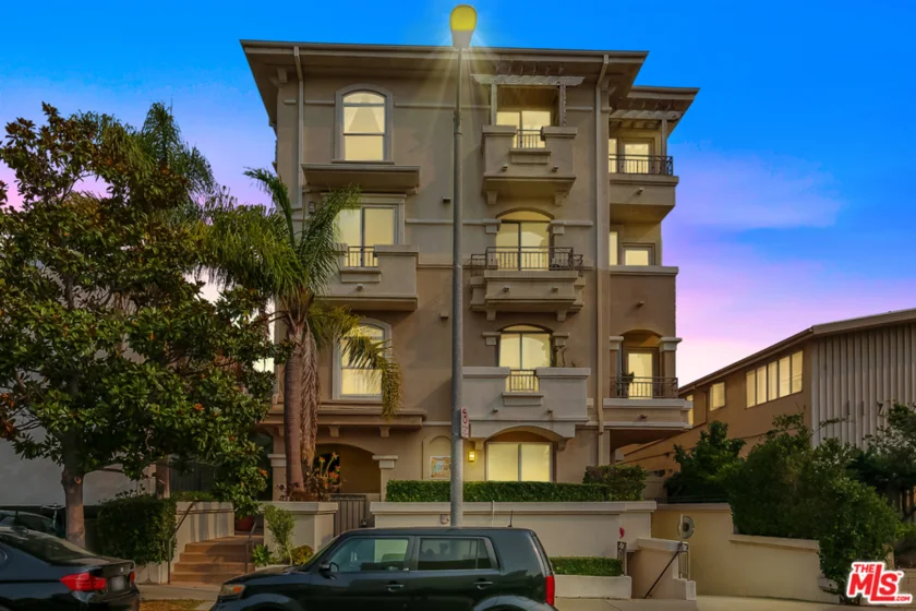 11706 Darlington Avenue #301 photo 1