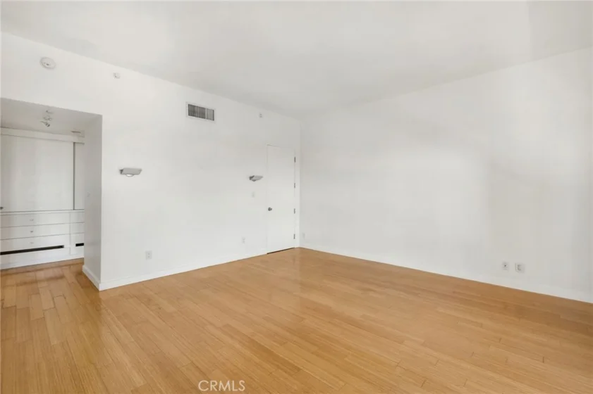10445 Wilshire #1606 photo 22