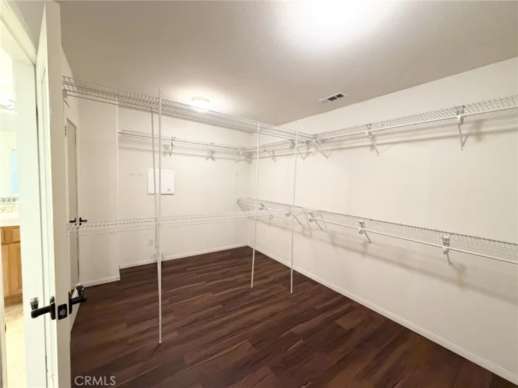 29360 Ariel Street photo 24