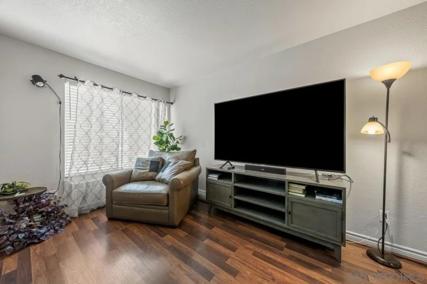 1845 Bayview Heights #99 photo 2
