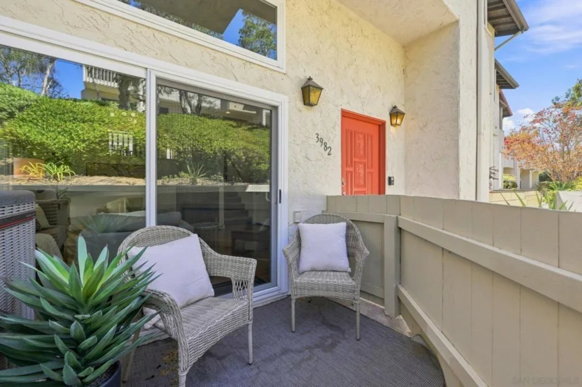 3982 La Jolla Village Drive photo 35