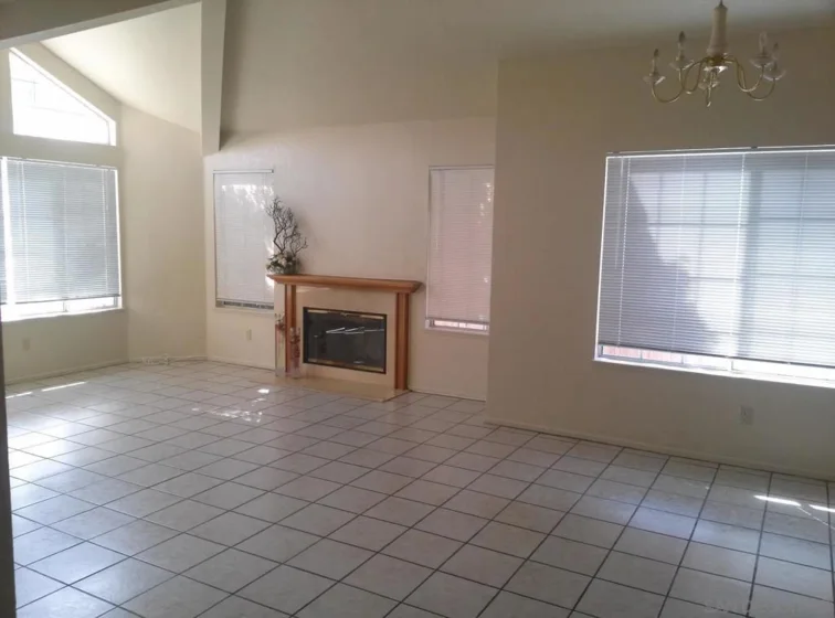39653 Kilkare Circle photo 1