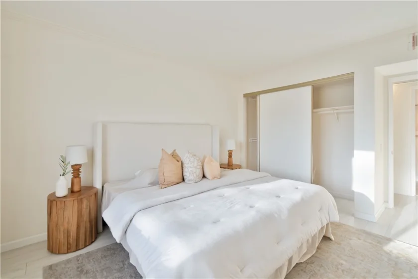 5400 Lindley Avenue #322 photo 11