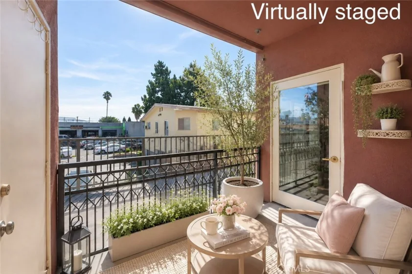 11124 Burbank Boulevard #108 photo 35