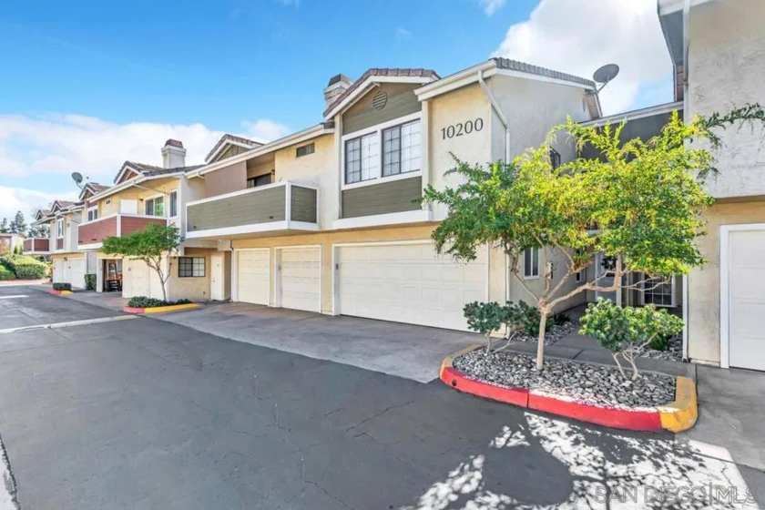 10200 Palm Glen Drive #69 photo 1