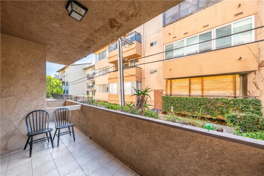 1509 Greenfield Avenue #106 photo 25