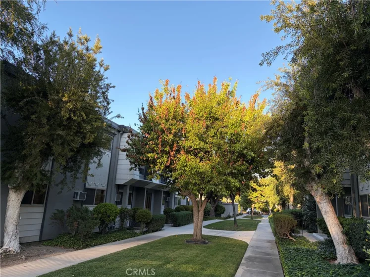 22030 Calvert #2 photo 21