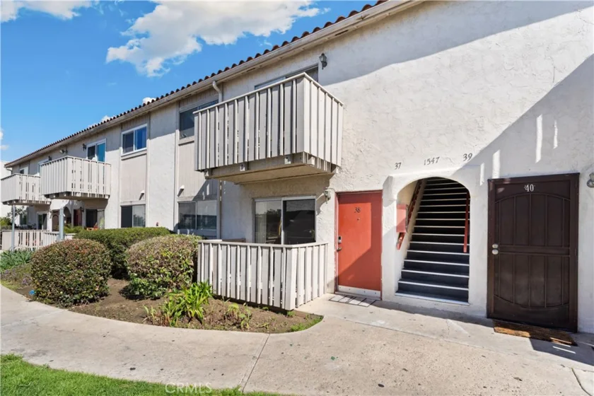 1547 Broadway #38 photo 1
