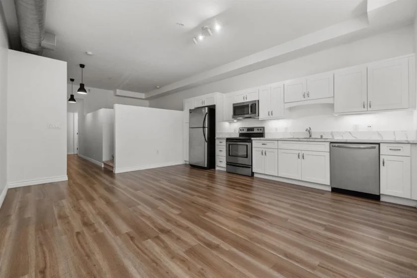 889 Date Street #140 photo 35