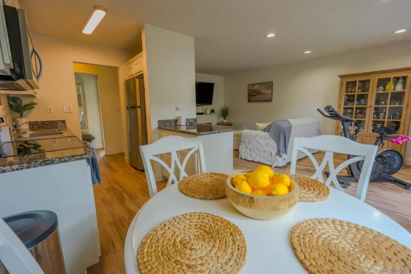 930 Peach Avenue #2 photo 13