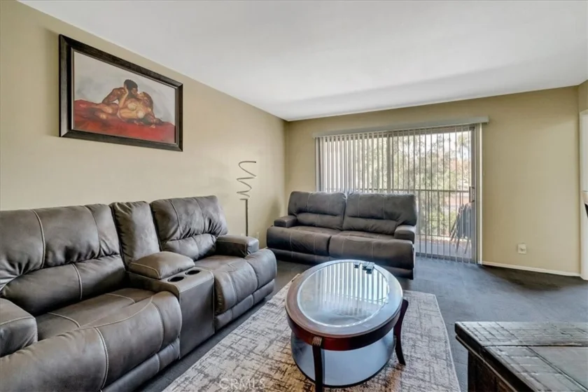 185 Quincy Avenue #206 photo 1