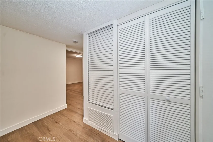 605 Redondo Avenue #203 photo 16