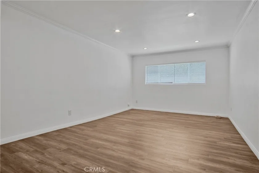 12955 Riverside Drive #102 photo 20