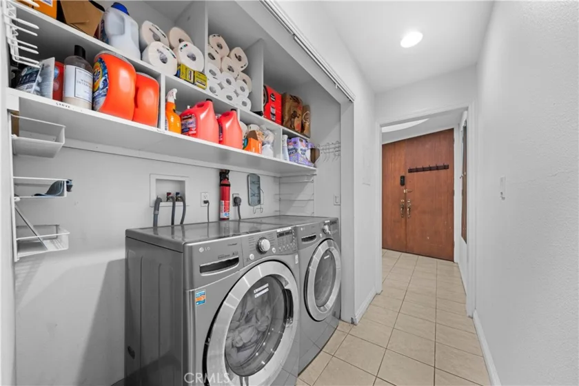 1509 Greenfield Avenue #106 photo 8