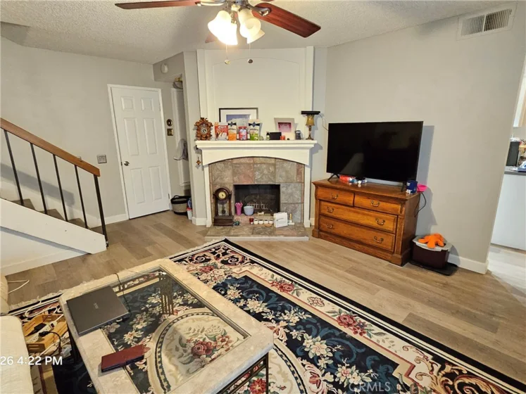 9060 Candlestick Lane photo 12